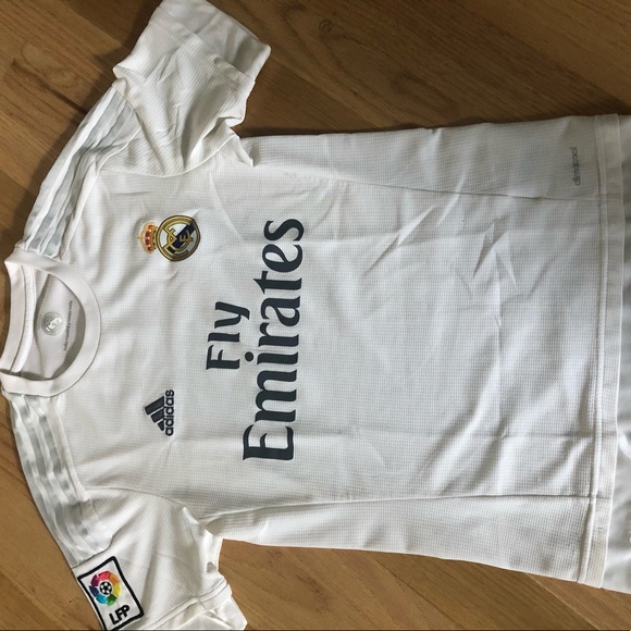 adidas Other - Real Madrid Replica Jersey